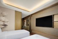 Blossom House Shanghai On The Bundにあるテレビまたはエンターテインメントセンター