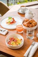 Jídlo v hotelu nebo okolí