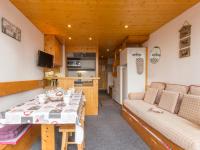 Kuchnia lub aneks kuchenny w obiekcie Duplex rénové calme 6/7 pers. avec balcon - FR-1-346-332