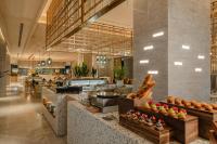 Jídlo v hotelu nebo okolí