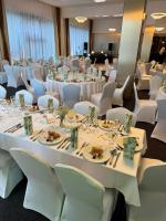 A restaurant or other place to eat at Hotel Hrabovo