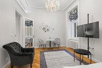 TV a/nebo společenská místnost v ubytování Vodickova Luxury Suites