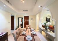 Posezení v ubytování Spectacular 2BR in Souk Al Bahar, Downtown with Burj & Dubai Mall view by Rich Stay