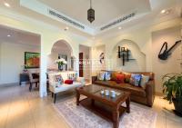 Posezení v ubytování Spectacular 2BR in Souk Al Bahar, Downtown with Burj & Dubai Mall view by Rich Stay