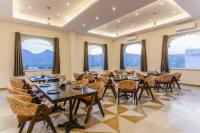 Posezení v ubytování The Rosewalk Heritage Udaipur