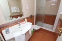 Kúpeľňa v ubytovaní Apartments Jole