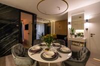 Część wypoczynkowa w obiekcie Apartamenty Fenomen - Premium Porto Nadmorskie Tarasy w Kołobrzegu