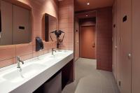 Ein Badezimmer in der Unterkunft The Elephant Hostel