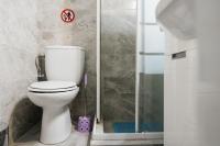 Kúpeľňa v ubytovaní luxury apartment center athens (wifi)