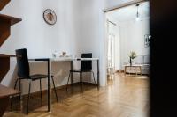 Posedenie v ubytovaní luxury apartment center athens (wifi)