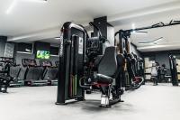Centrum fitness w obiekcie Hotel Szatmári & Étterem Jászberény