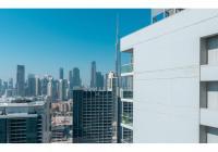 Nespecifikovaný výhled na destinaci Dubaj nebo výhled na město při pohledu z apartmánu