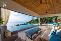 Bazén v ubytování Villa Jugraj - A Perfect Retreat for Your Rejuvenating Vacation in Chaweng Noi Samui nebo v jeho okolí