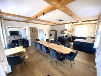 A kitchen or kitchenette at Chalet Badberg