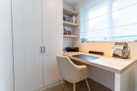 Kuchnia lub aneks kuchenny w obiekcie Superb fully renovated semi-detached house for 6 people