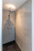 Łazienka w obiekcie Superb fully renovated semi-detached house for 6 people