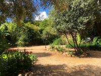 Taman di luar Aloe Guesthouse Klerksdorp