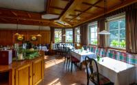 Restauracja lub miejsce do jedzenia w obiekcie Hotel Walserwirt