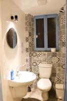 Ithaka Raml Hostelにあるバスルーム
