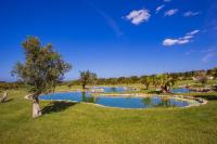 Bazén v ubytovaní Relais Masseria Caselli alebo v jeho blízkosti