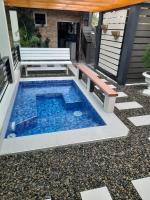 BIDESI VILLA Apartmentsの敷地内または近くにあるプール