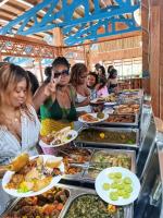 Jídlo v hotelu nebo okolí