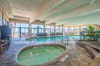 Der Swimmingpool an oder in der Nähe von Compass Cove 759 - Oceanfront