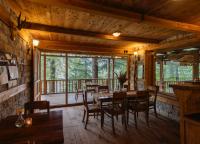 Kudrat - A Boutique Homestay- Tirthan Valleyの見取り図または間取り図