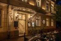 Budynek, w którym mieści się hotel