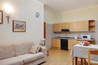 A kitchen or kitchenette at Baita Franz 2 Livigno