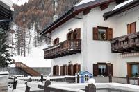 The building in which Az apartmant is located
