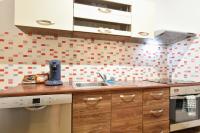 Kuchyň nebo kuchyňský kout v ubytování Karlsbad Apartment