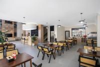 Εστιατόριο ή άλλο μέρος για φαγητό στο Yangshuo Miss Deng Colorful House