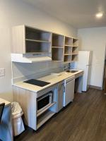 WoodSpring Suites Hermitage - Nashville Airportにあるキッチンまたは簡易キッチン