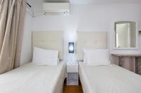 Postel nebo postele na pokoji v ubytování Braganca Oporto