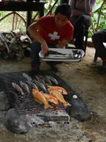 Gril dostupný pro hosty v kempu