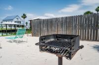 Ein für Gäste verfügbarer Grill im Ferienhaus
