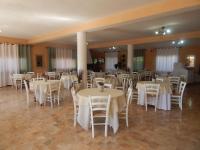 Un restaurant sau alt loc unde se poate mânca la Hotel Calypso