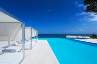 Bazén v ubytování Santa Fe Club nebo v jeho okolí