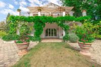 Vonkajšia záhrada v ubytovaní Italian Experience- Villa La Picena