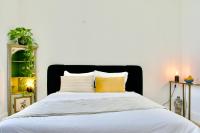 Postel nebo postele na pokoji v ubytování Vila Julieta Guesthouse