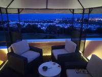 Posedenie v ubytovaní Penthouse