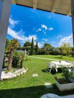 Vonkajšia záhrada v ubytovaní Villa Claudia