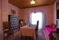 Posedenie v ubytovaní Apartment and Rooms Toka