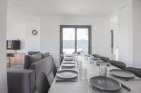 Villa Soares - Centro Albufeira - For Families - BY BEDZYにあるシーティングエリア