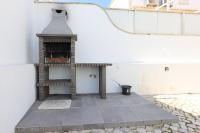 ヴィラが所在する建物
