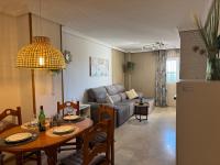 Posezení v ubytování Tolles Ferienhaus mit Sonnenterrasse direkt am Meer