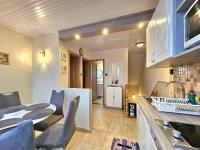 Kuchnia lub aneks kuchenny w obiekcie Apartman Siesta Bük - Bükfürdő