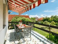 Balkón nebo terasa v ubytování Holiday Home Antal by Interhome