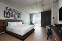 Hyatt Centric Montrealにあるベッド